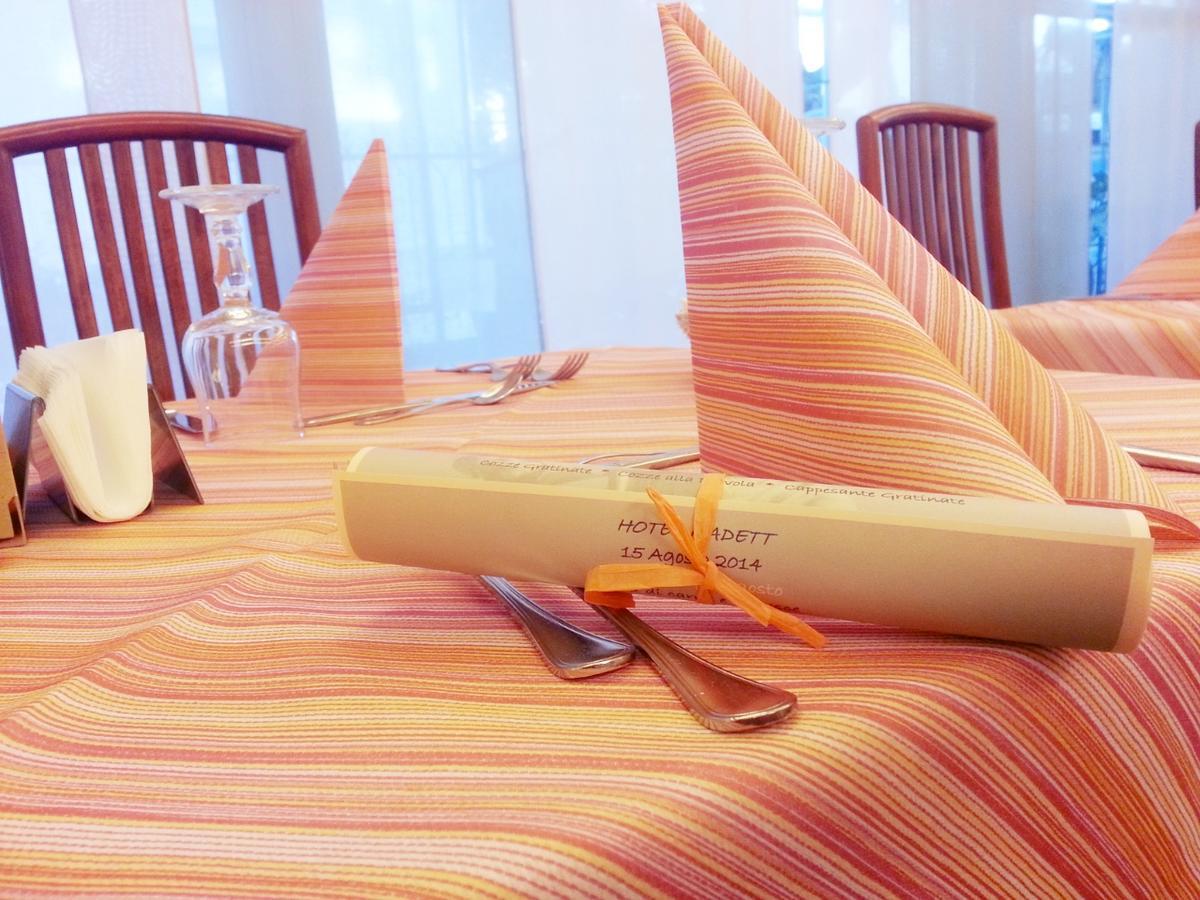 Hotel Kadett Rimini Ngoại thất bức ảnh